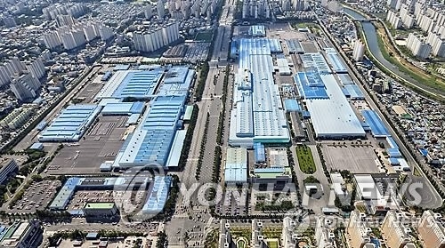 “기계에 끼여 숨졌다”…기아 오토랜드 광주, 3공장 전면 멈췄다