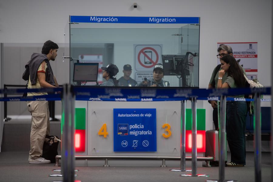 베네수엘라 시몬 볼리바르 국제공항, 상업 여객편 운항 재개