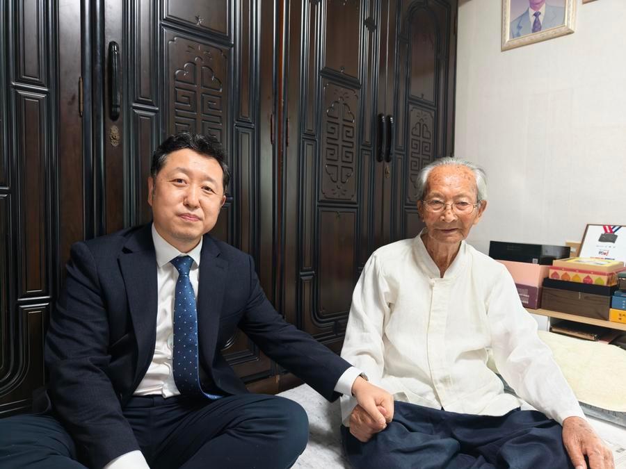 中 주제주 총영사, 韓 100세 독립운동가 강태선 지사 예방