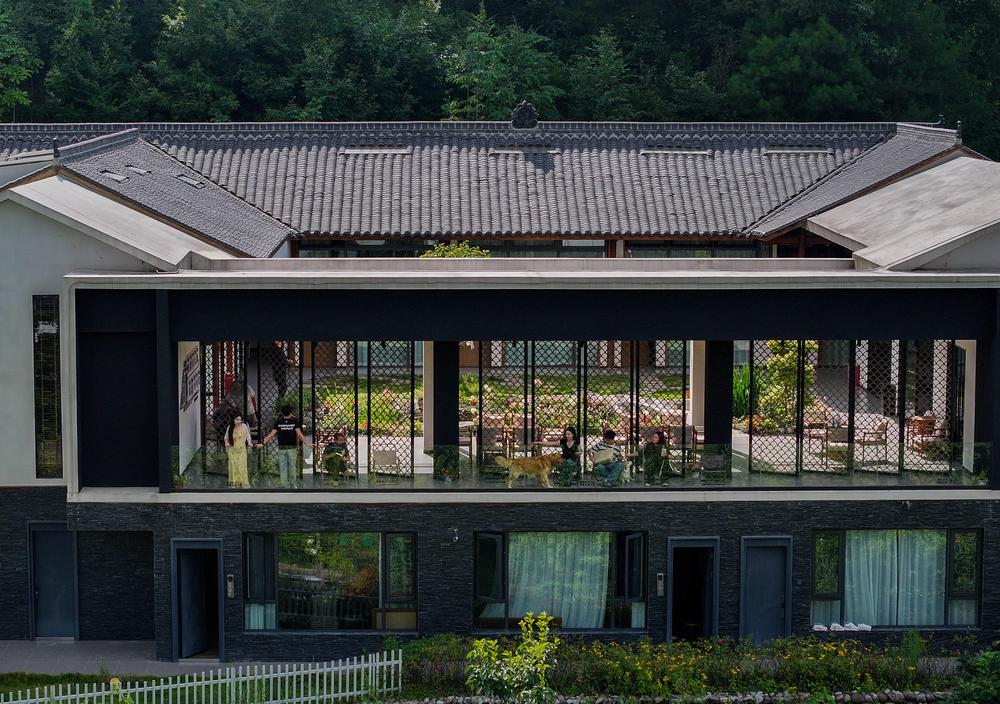 中 쓰촨성 쩡자산서 즐기는 시원한 여름휴가