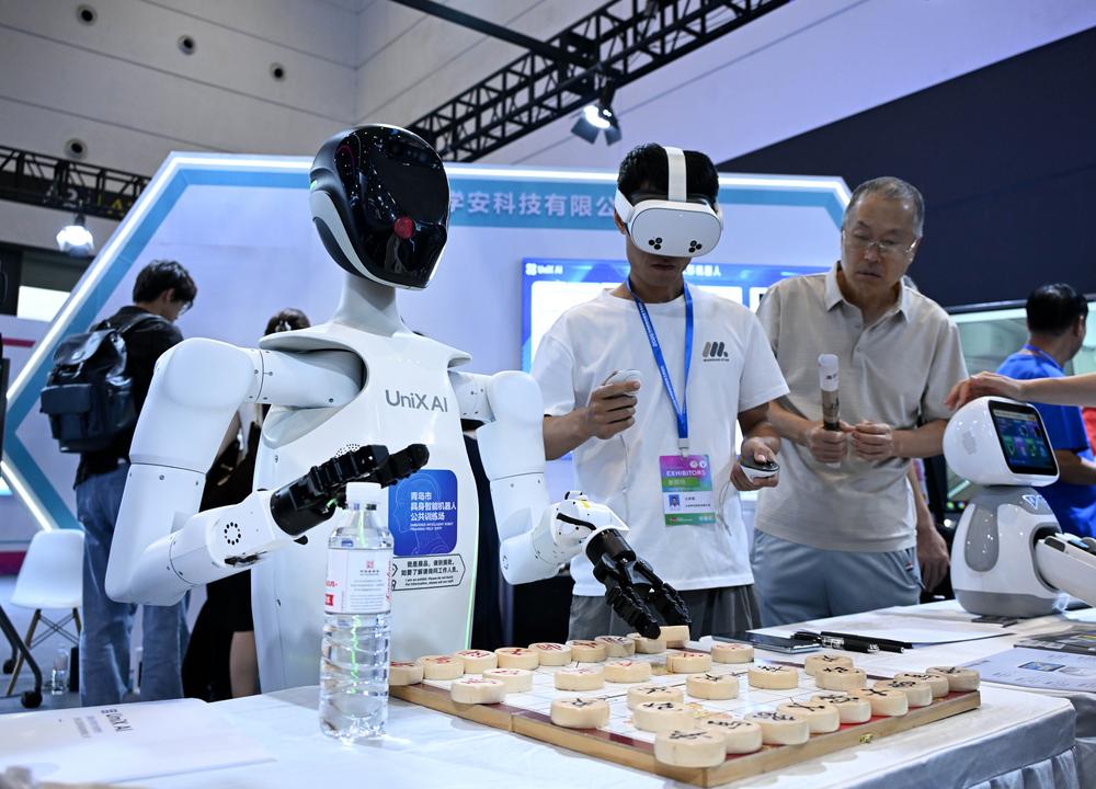 로봇과 바둑 한판...'2026 CICE' 현장