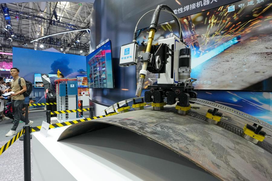 제조·물류·일상 파고든 AI 로봇...'2026 세계로봇대회(WRC)' 현장 이모저모
